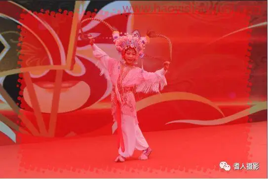 玻璃效果，制作雨后玻璃水珠效果_www.haoyidiansheji.com