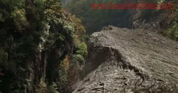 魔幻合成，合成一幅超强的唯美恢弘的魔幻场景_www.haoyidiansheji.com