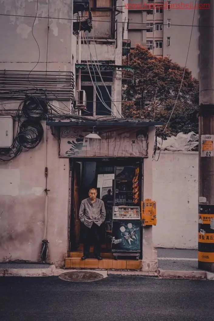 扫街照片，调出人文色调的扫街照片_www.haoyidiansheji.com