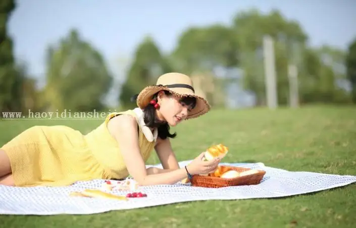 小清新，通过PS调出室外人像暖色调_www.haoyidiansheji.com