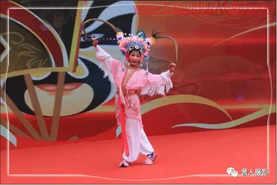 玻璃效果，制作雨后玻璃水珠效果_www.haoyidiansheji.com