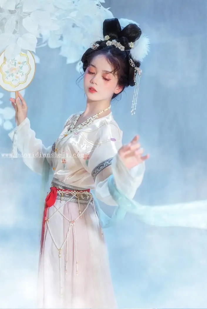 LR调色教程，通过L制作仙气十足的玉兔照片_www.haoyidiansheji.com