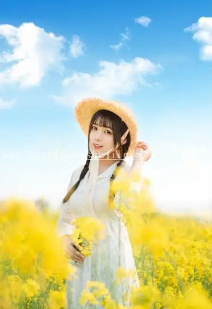 LR调色教程，通过LR给油菜花拍摄的人像调出小清新的效果_www.haoyidiansheji.com
