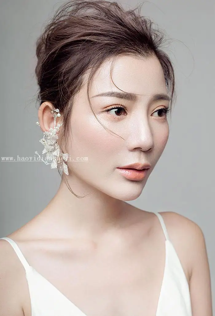 皮肤精修，用PS打造干净透亮的人物妆面造型_www.haoyidiansheji.com
