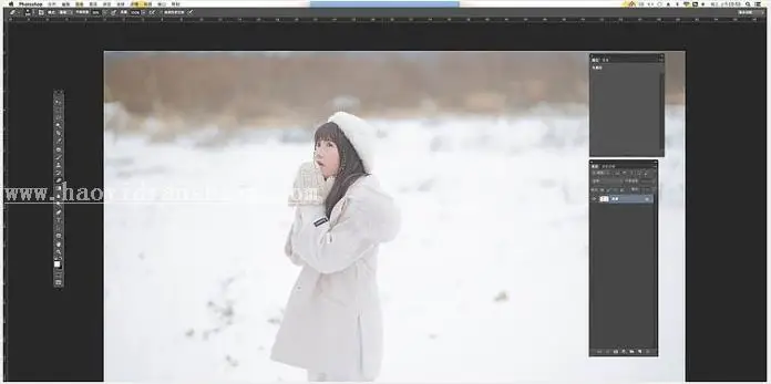 下雪效果，打造漫天飞舞的雪花景象_www.haoyidiansheji.com