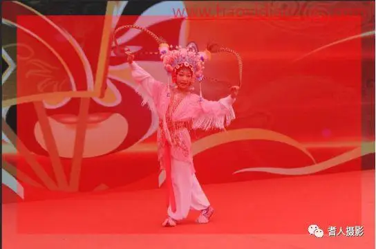 玻璃效果，制作雨后玻璃水珠效果_www.haoyidiansheji.com