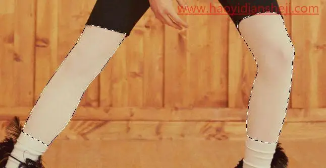 换衣服，用工具把白色裤子变成黑色裤子_www.haoyidiansheji.com