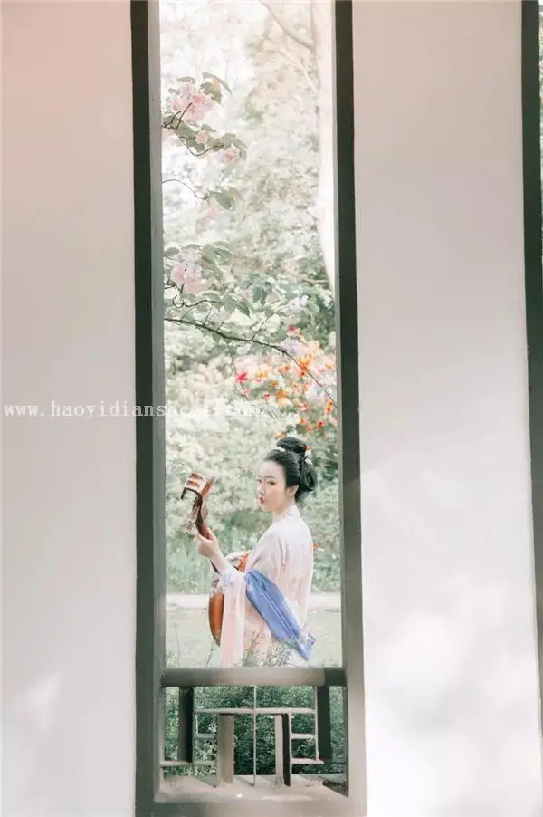 古风照片，通过PS给外景汉服人像制造古典色彩感_www.haoyidiansheji.com