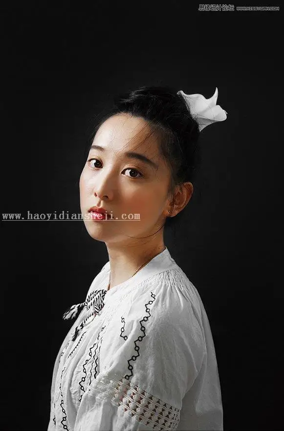 人像修图，通过PS给人物修正光影和进行美化_www.haoyidiansheji.com