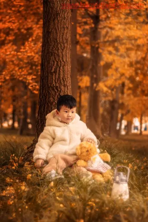 儿童摄影，给儿童照片调出油画效果_www.haoyidiansheji.com