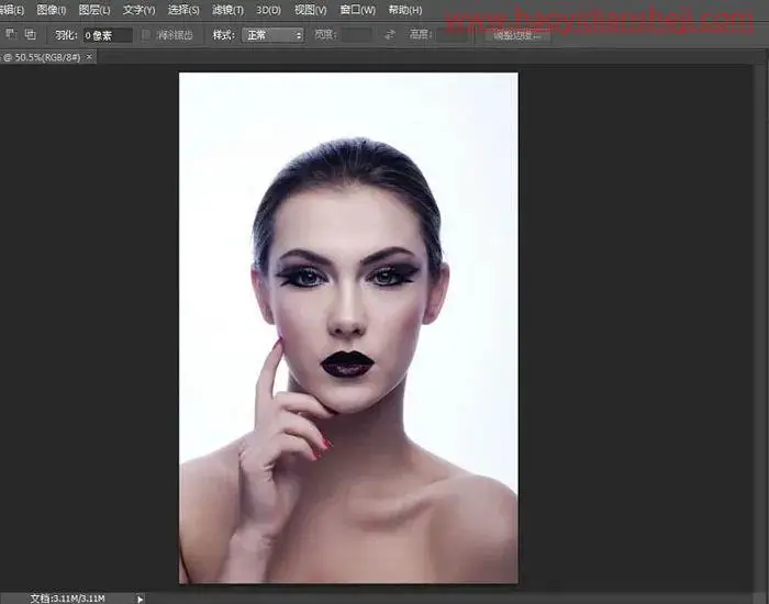 打散效果，通过PS给人物脸部制作一种破碎效果的打散人像照片_www.haoyidiansheji.com