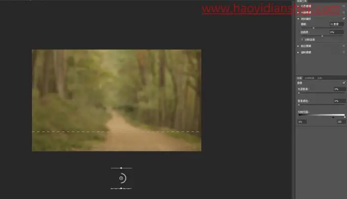 创意合成，在PS中合成巨轮边的人物_www.haoyidiansheji.com