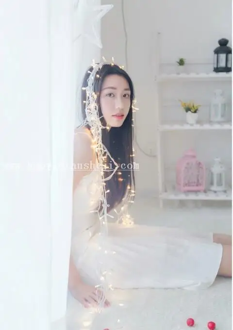LR调色，给室内拍摄的人像照片调出梦幻唯美效果_www.haoyidiansheji.com