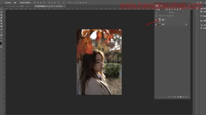 人像修图，给前期是昏暗的人物照片提亮_www.haoyidiansheji.com