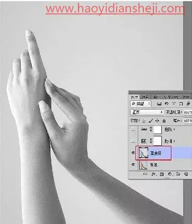 液体效果，通过PS把手制作成蓝色液体效果_www.haoyidiansheji.com