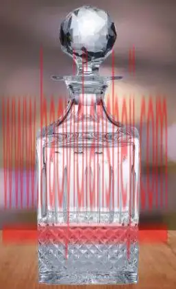 抠玻璃，通过PS抠出透明的玻璃瓶_www.haoyidiansheji.com
