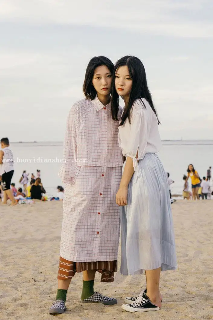 摄影教程，闺蜜照双人摄影教程_www.haoyidiansheji.com