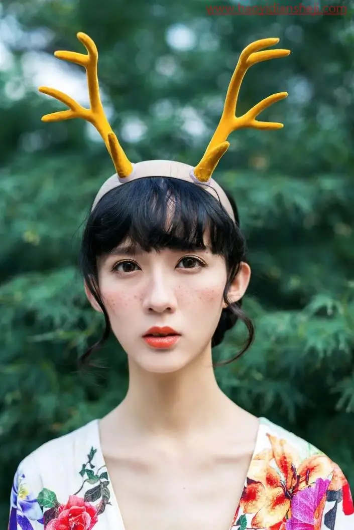 马赛克效果，把自己喜欢的明星照片制作成马赛克效果_www.haoyidiansheji.com