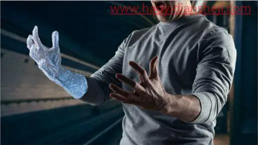 冰冻效果，合成一双被冰封的男人的双手_www.haoyidiansheji.com