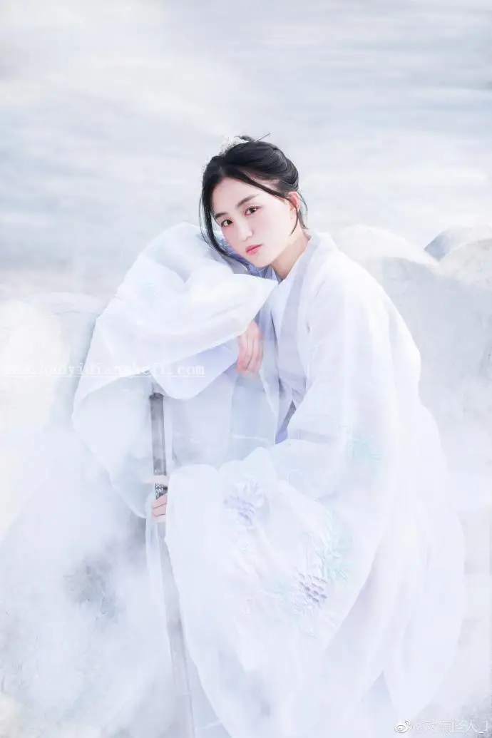 烟雾效果，通过PS给人物营造美轮美奂的仙境效果_www.haoyidiansheji.com