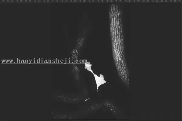 黑白效果，拯救前期不足的“躺尸”照片_www.haoyidiansheji.com